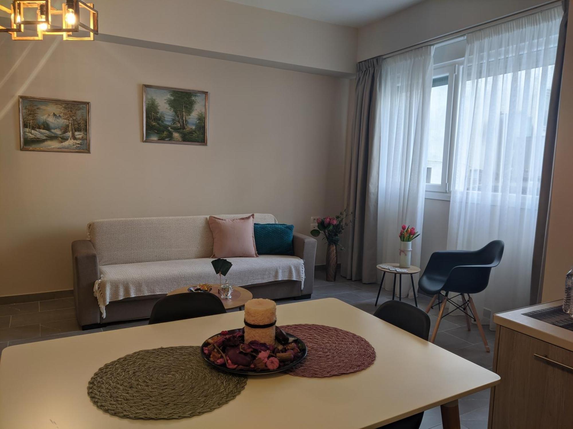 Aristo Central Apartments Ioannina Exterior photo