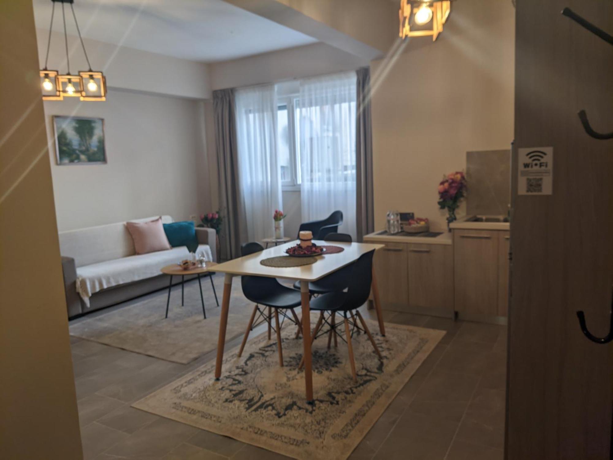 Aristo Central Apartments Ioannina Exterior photo