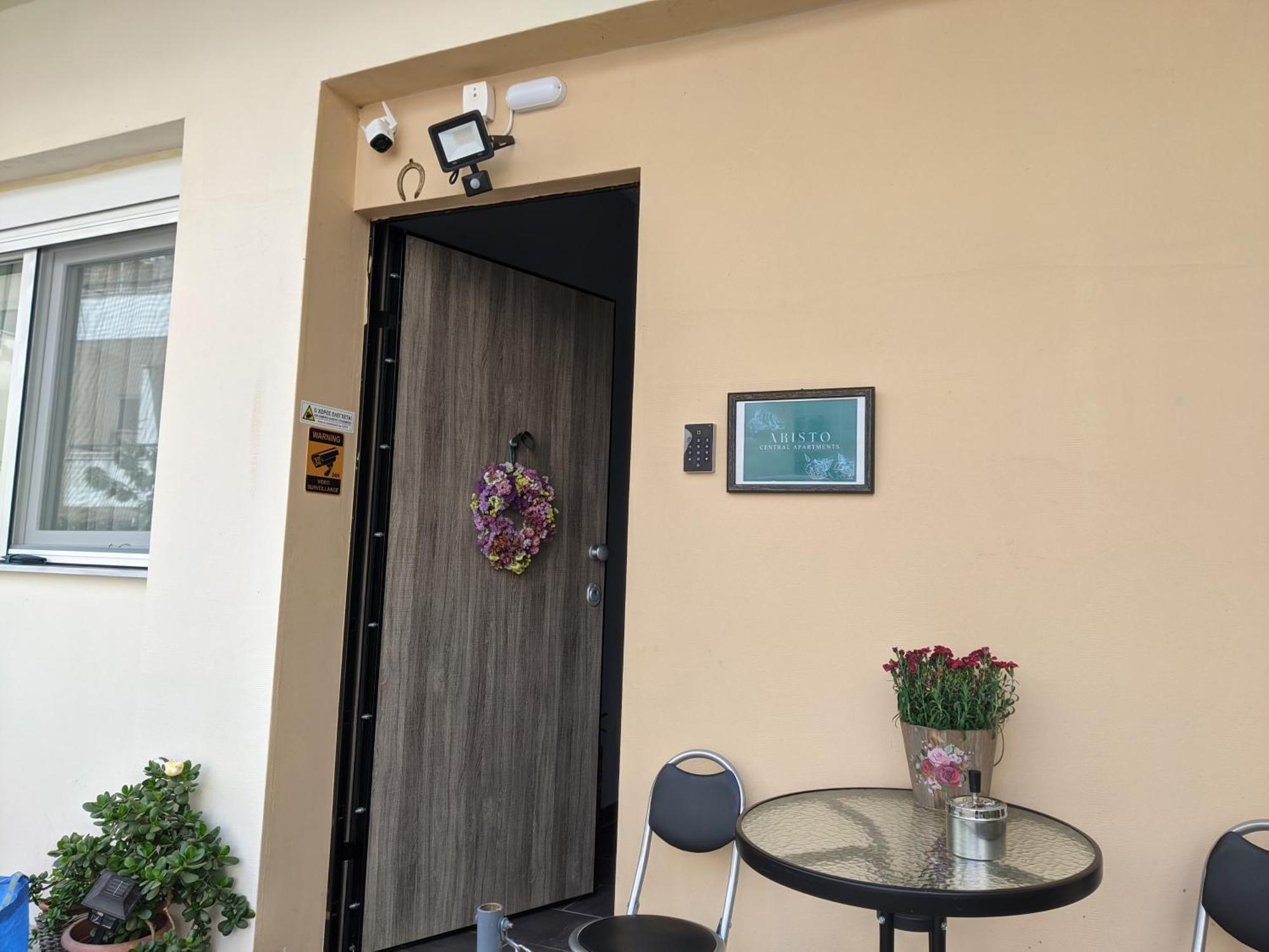 Aristo Central Apartments Ioannina Room photo